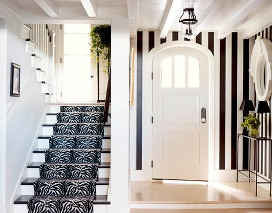 10 ideas of black and white hallways and entries as a good ...