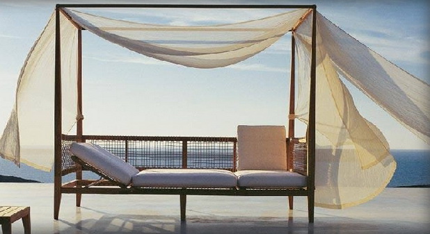 Romantic-Outdoor-Canopy-Beds_20 - ArchitectureArtDesigns.