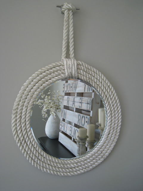 Frame Mirror made out of ropes…