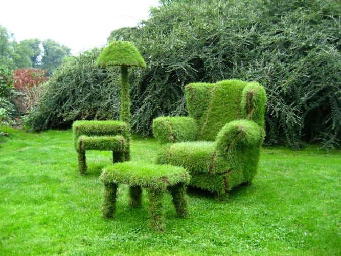 22 Marvelous Grass Sculptures