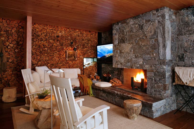 26 Impressive Wood Log Wall ideas