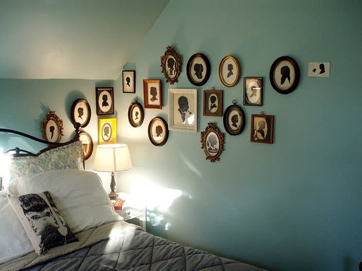 30 Amazing Picture Frame Clusters