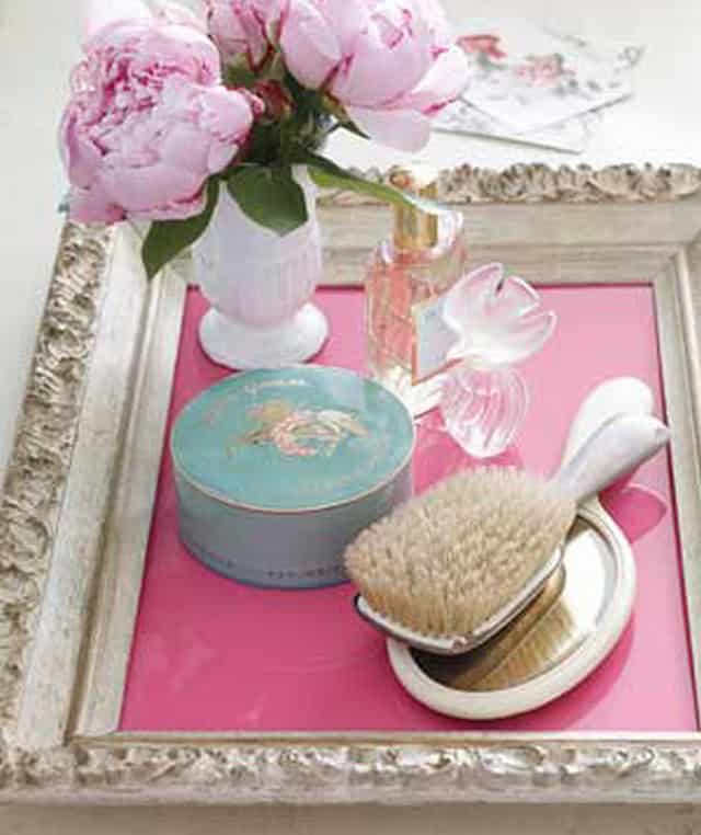 26 Creative DIY Ideas For Repurposing Old Trays For Better Home