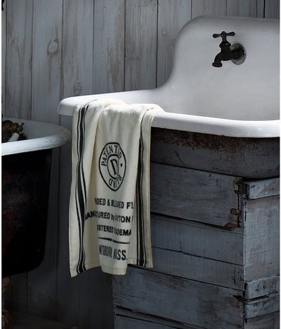 25 Amazing Vintage Sink Designs 25 Amazing Vintage Sink Designs