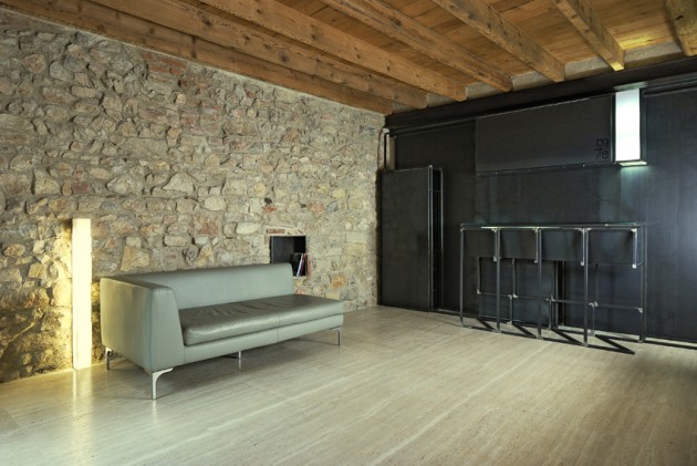 Rustic and Elegant: e+m 53 Studio in Brescia, Italy
