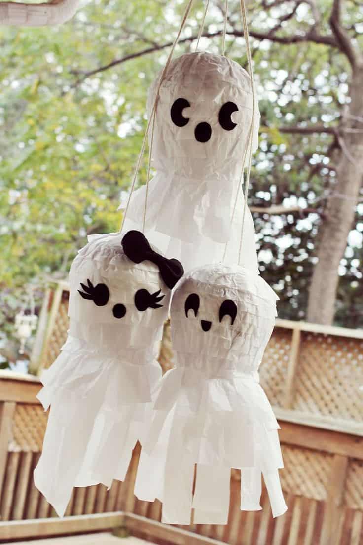 17 EasyToMake Interesting DIY Halloween Decorations