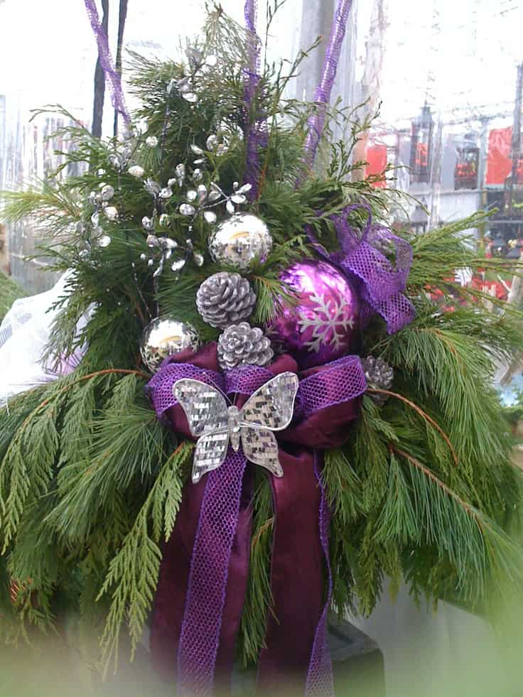 19 Amazingly Purple Christmas Decorations To Add