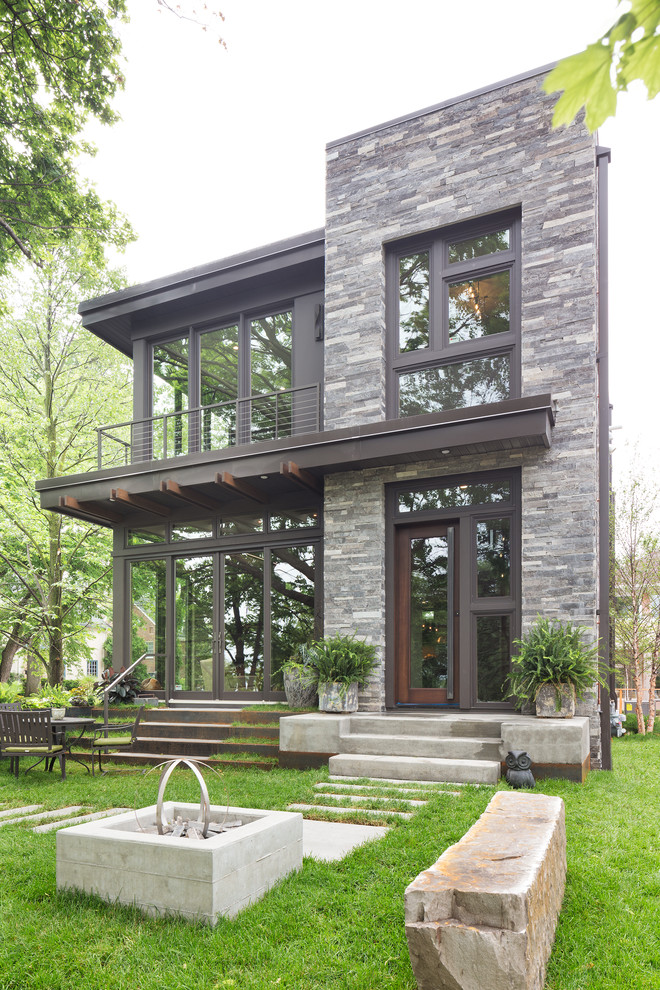 Modern Organic Home by John Kraemer & Sons in Minneapolis, USA