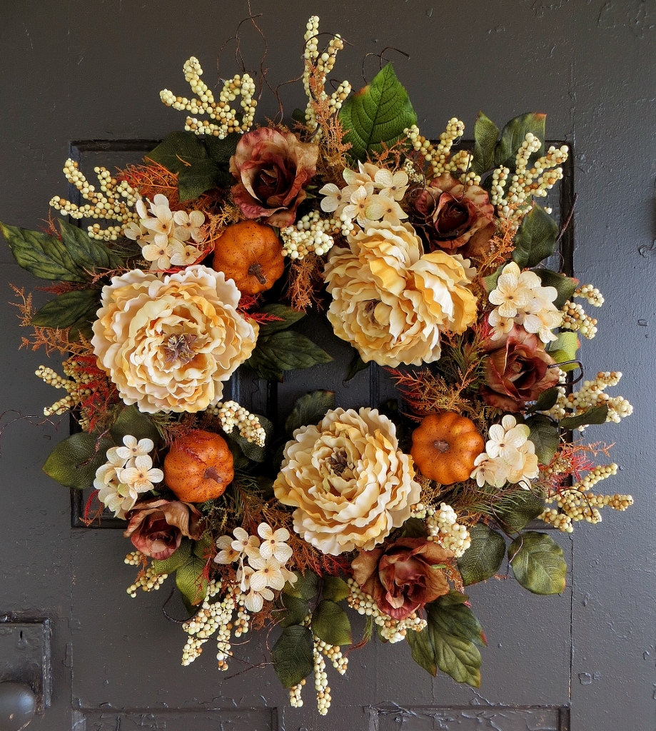 Summer wreaths in front of your door are an easy way toimmediately update the porch for the season. 16 Whimsical Handmade Thanksgiving Wreath Designs For Your ...