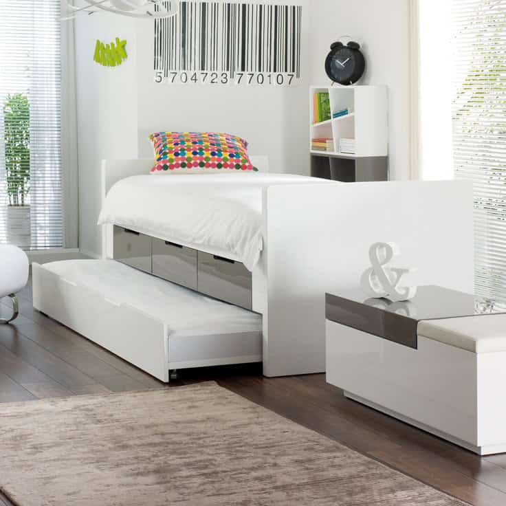 16 Truly Amazing PullOut Bed Designs For Small Spaces