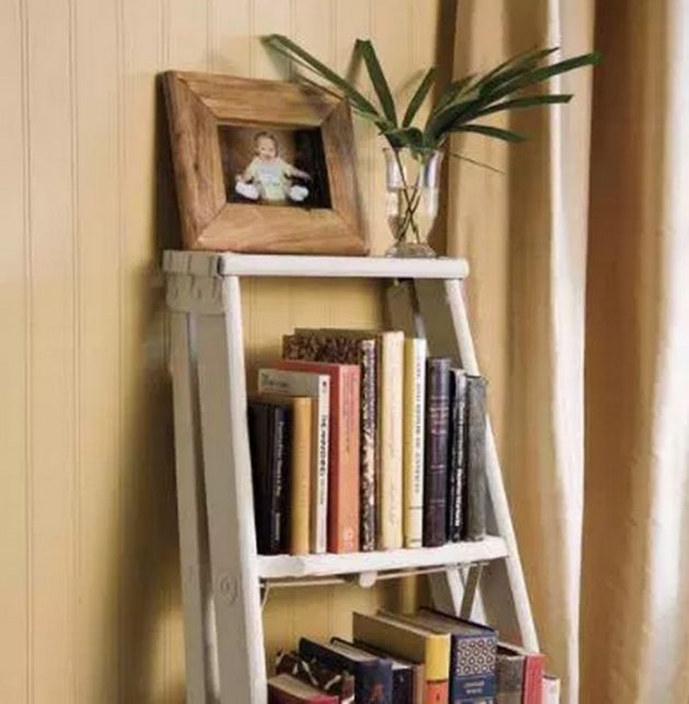 15 Outstanding Bookshelf Designs Made Of Repurposed Ladders