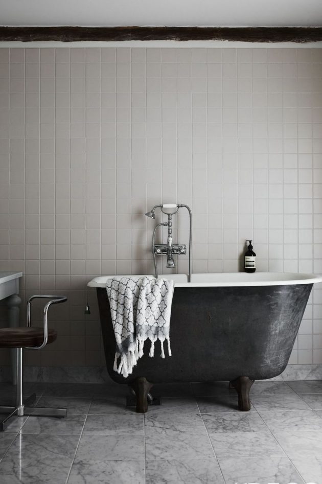 Monochromatic Grey Bathrooms for Every Design Style