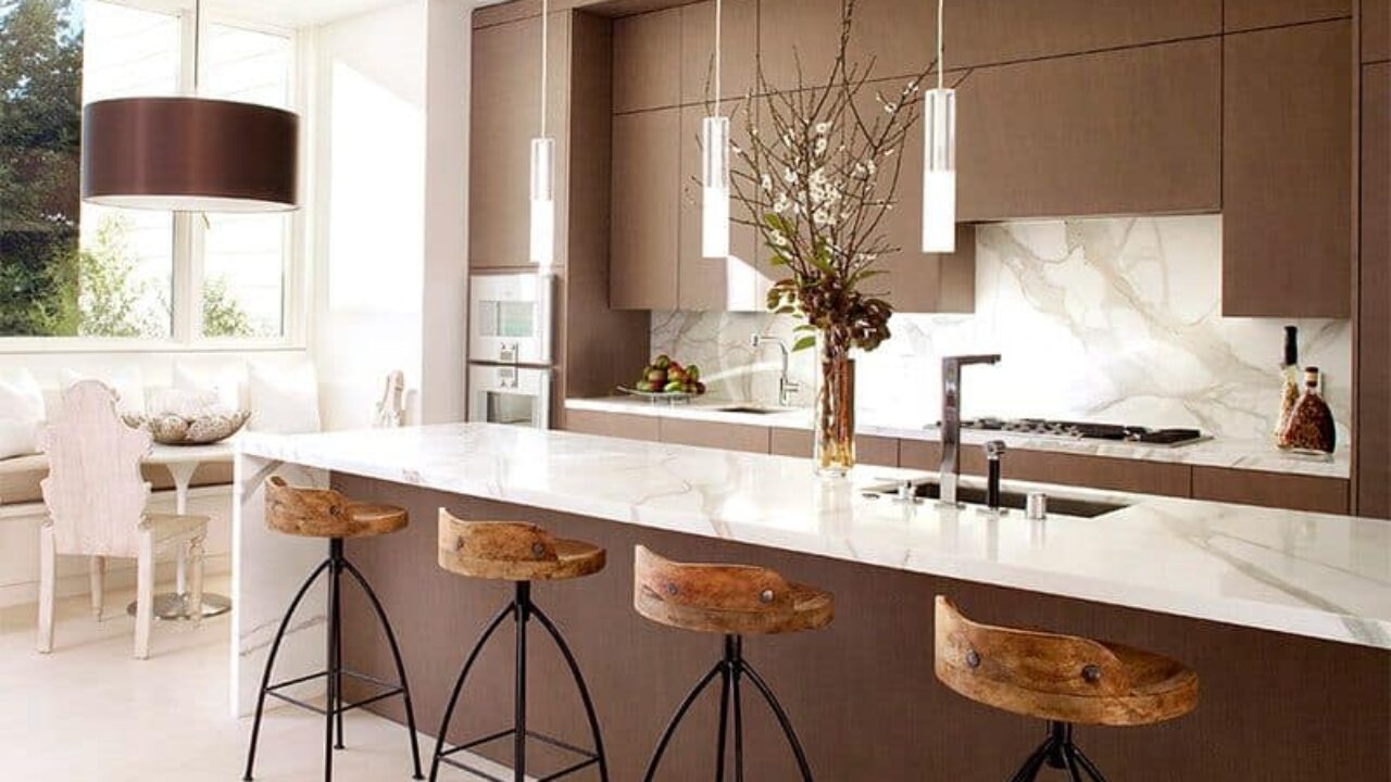 10 Amazing Designs Of Brown Kitchens With Earthy Tones For Your Home