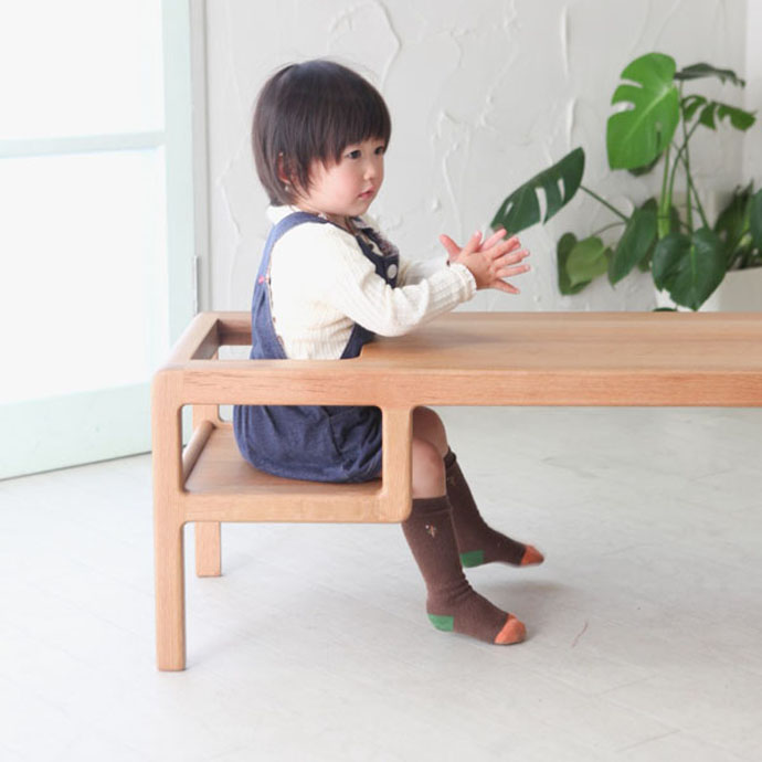 Baby in Table - A Table with Built-in Baby Seat by Toa Ringyo