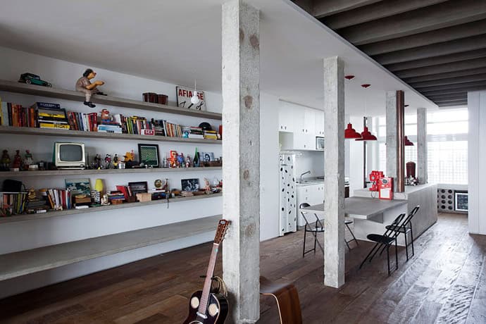 Oscar Niemeyer’s Copan Apartment Redesigned by Felipe Hess & Renata Pedrosa