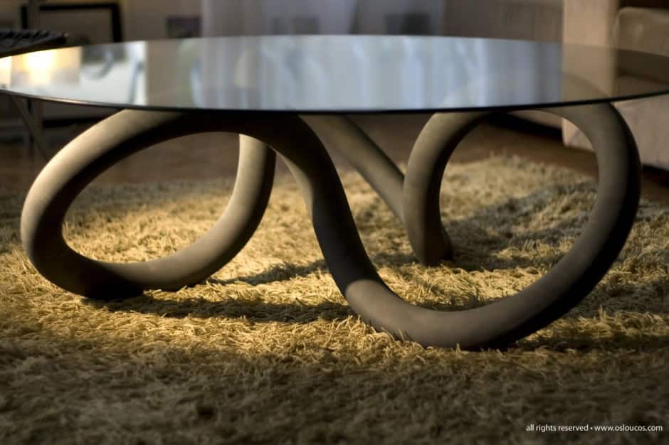 Toroid Table by OL! Os Loucos