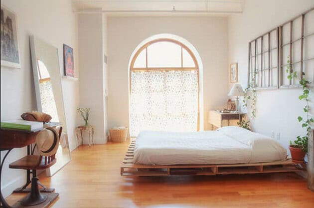 35 Creative Ways To Recycle Wooden Pallets