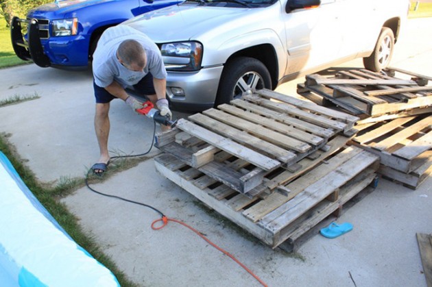 35 Creative Ways To Recycle Wooden Pallets