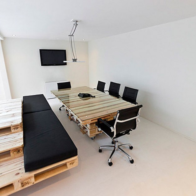 35 Creative Ways To Recycle Wooden Pallets