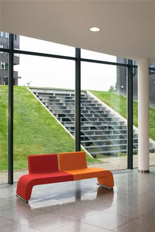 Ways of sitting …in public spaces
