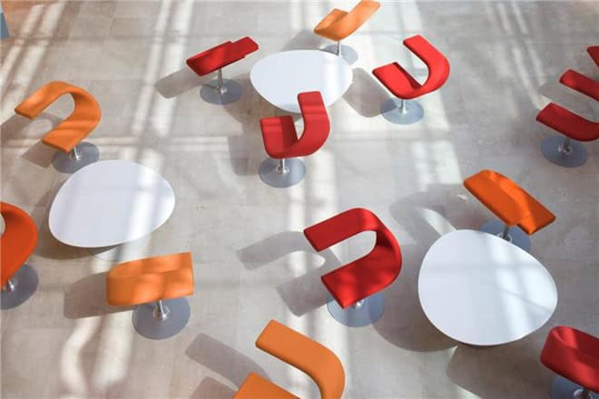 Ways of sitting …in public spaces