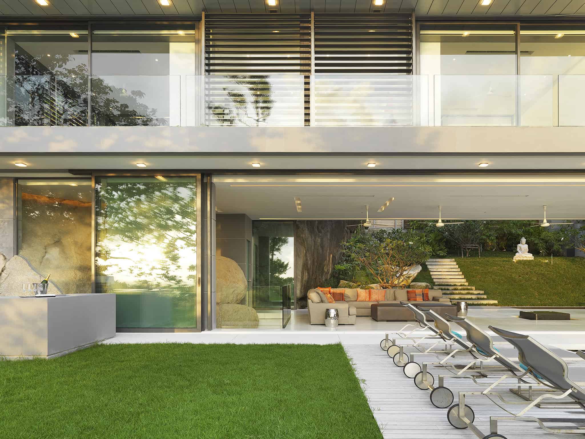 Villa Amanzi by Original Vision Studio: A Modern Luxury Villa in Phuket