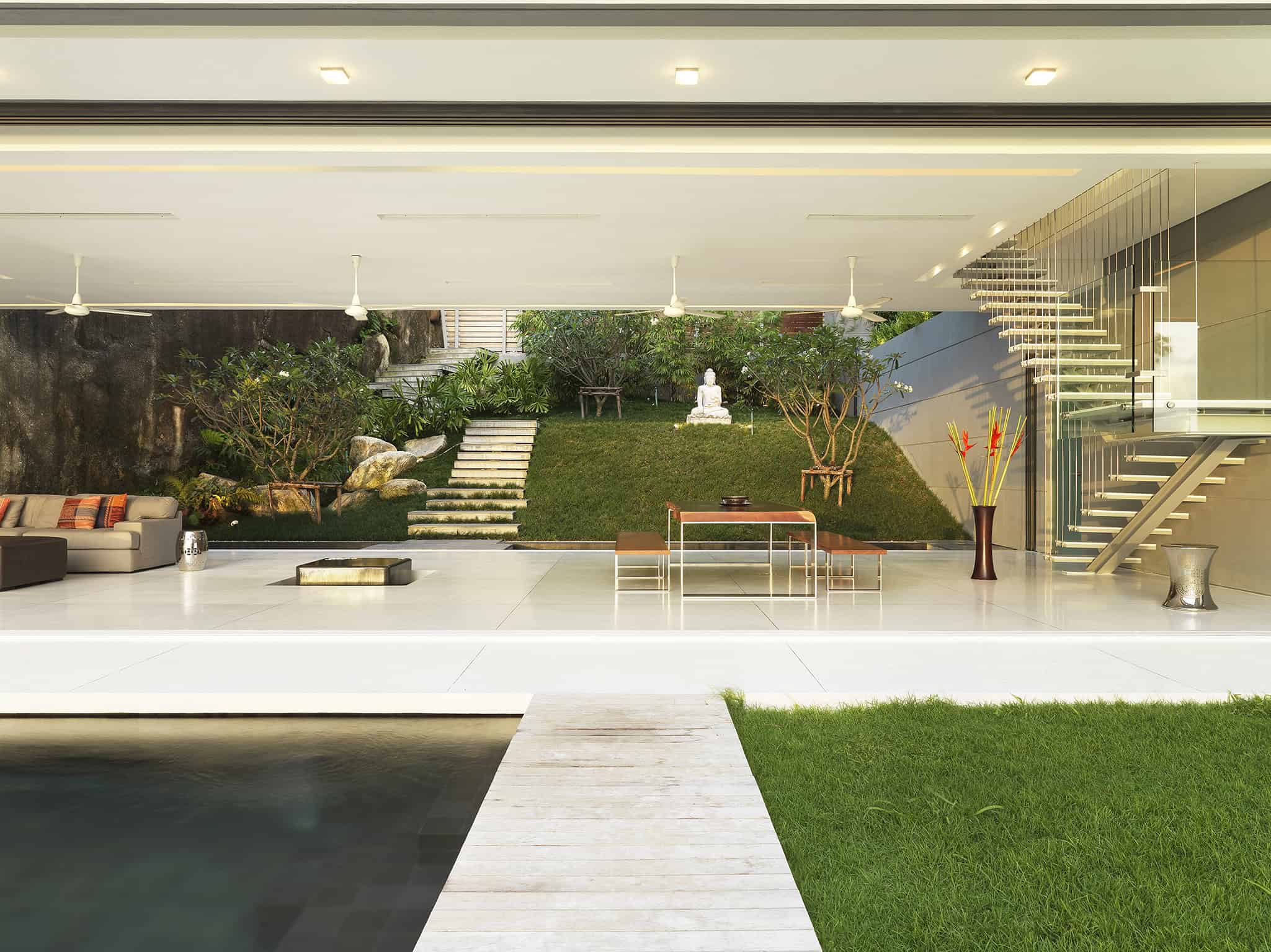 Villa Amanzi by Original Vision Studio: A Modern Luxury Villa in Phuket