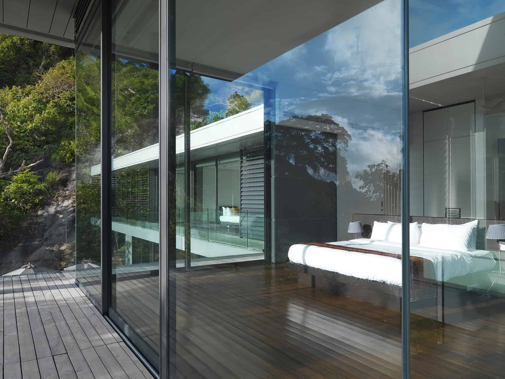 Villa Amanzi by Original Vision Studio: A Modern Luxury Villa in Phuket