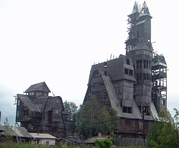 2. Sutyagin house, Arkhangelsk, Russia 2. Sutyagin house, Arkhangelsk, Russia