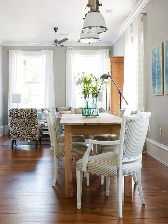 Examples of dining rooms in small-spaces