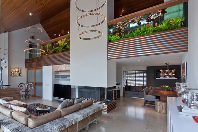 29 Amazing Aquariums For Impressive Decoration Of Your Home