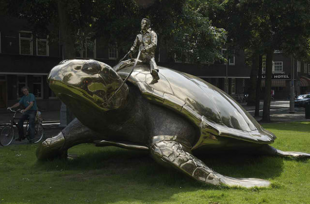 40 Unusual and Creative Statue and Sculpture Art