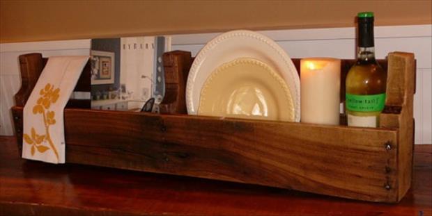 28 Amazing Uses For Old Pallets
