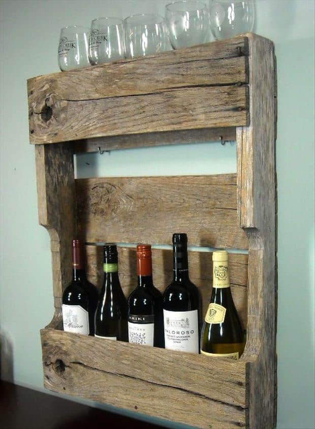 28 Amazing Uses For Old Pallets