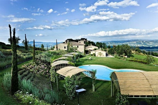 Breathtaking Antique Villa @ Italian Countryside