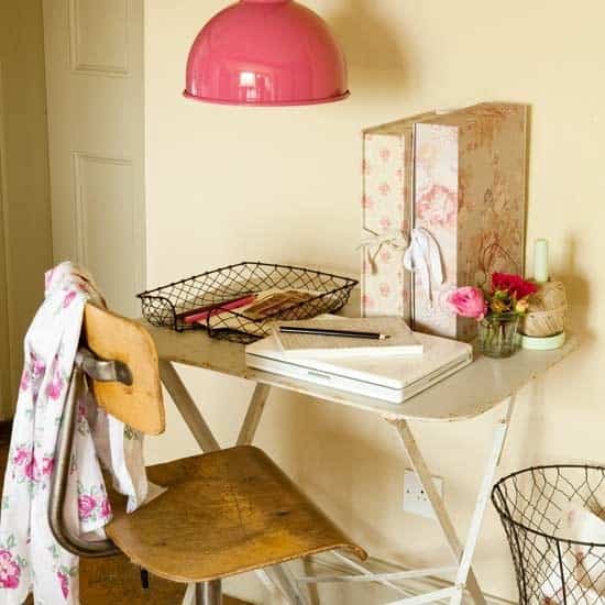 43 Old, Retro, Vintage And Charming Home Offices