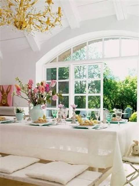Wonderful Dining Room Decorations Inspired By Colors Of Spring