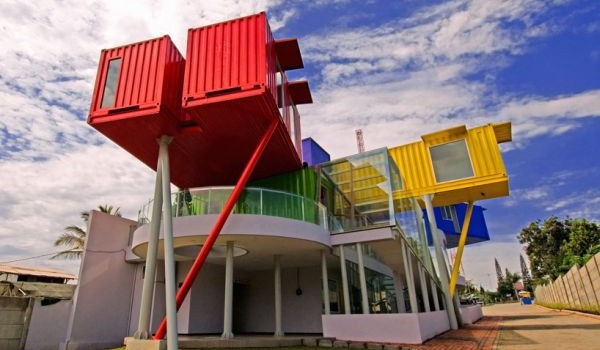 Colorful And Eye-Catching Library Built From Recycled Shipping Containers