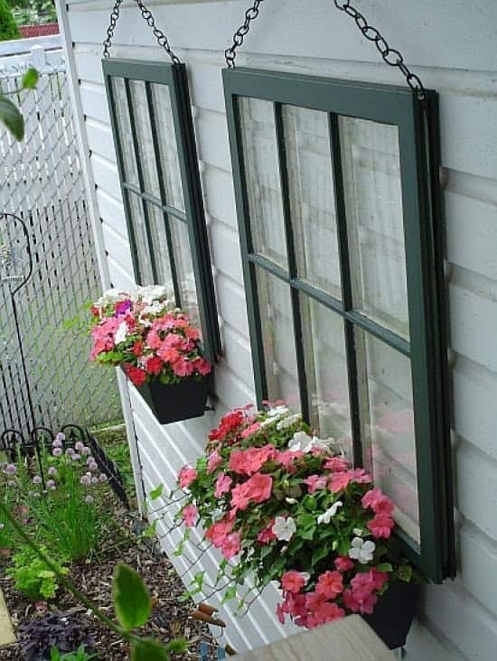 30 Creative Ways To Reuse Old Windows