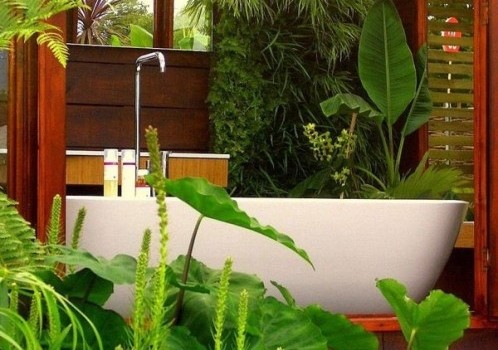 48 Bathroom Interior Ideas With Flowers And Plants – Ideal For Summer.