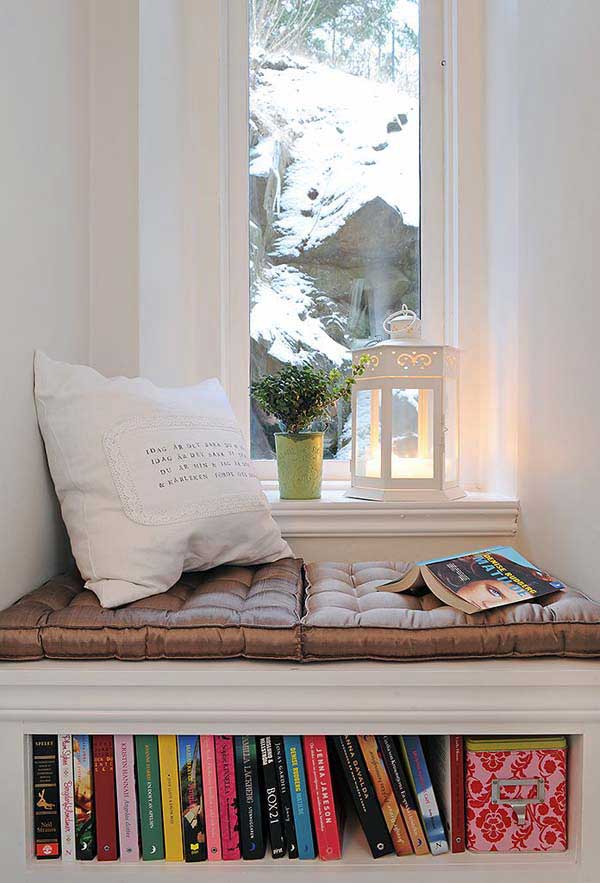 42 Amazing And Comfy Built-In Window Seats.