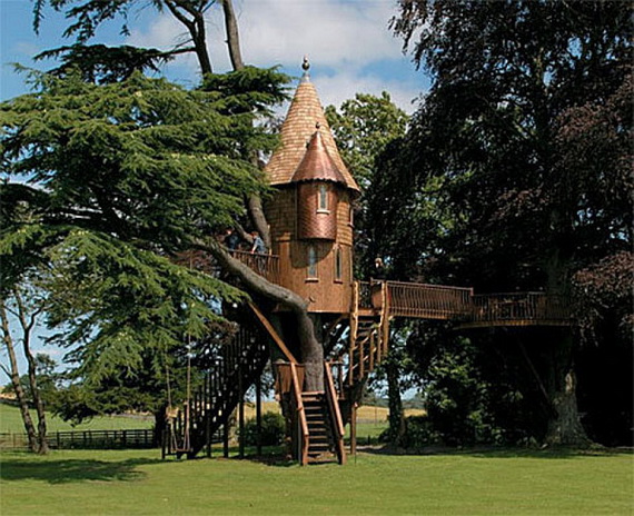 Dreamy Outdoor Tree Houses For You And Your Kids