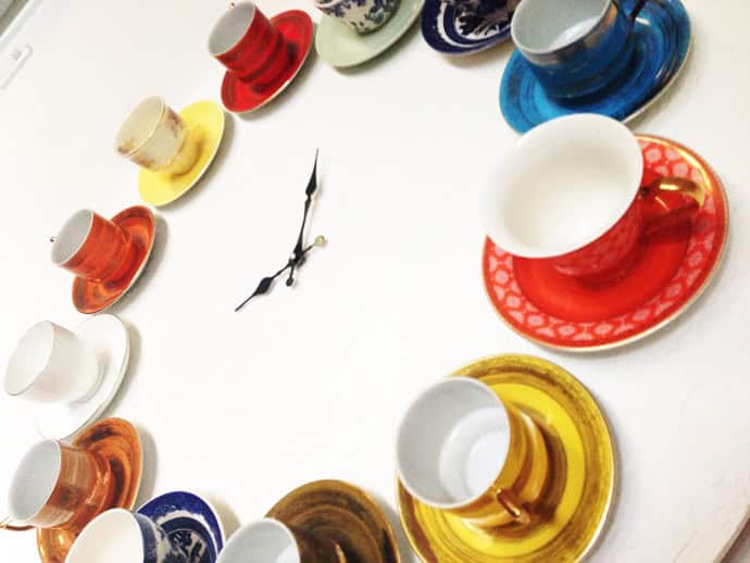 40 Ideas of How To Reuse Tea Cup Artistically teacup ArchitectureArtDesigns (9)