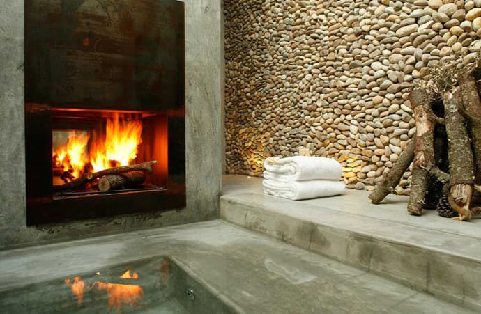 37 Amazing Bathroom Designs That Fused with Nature