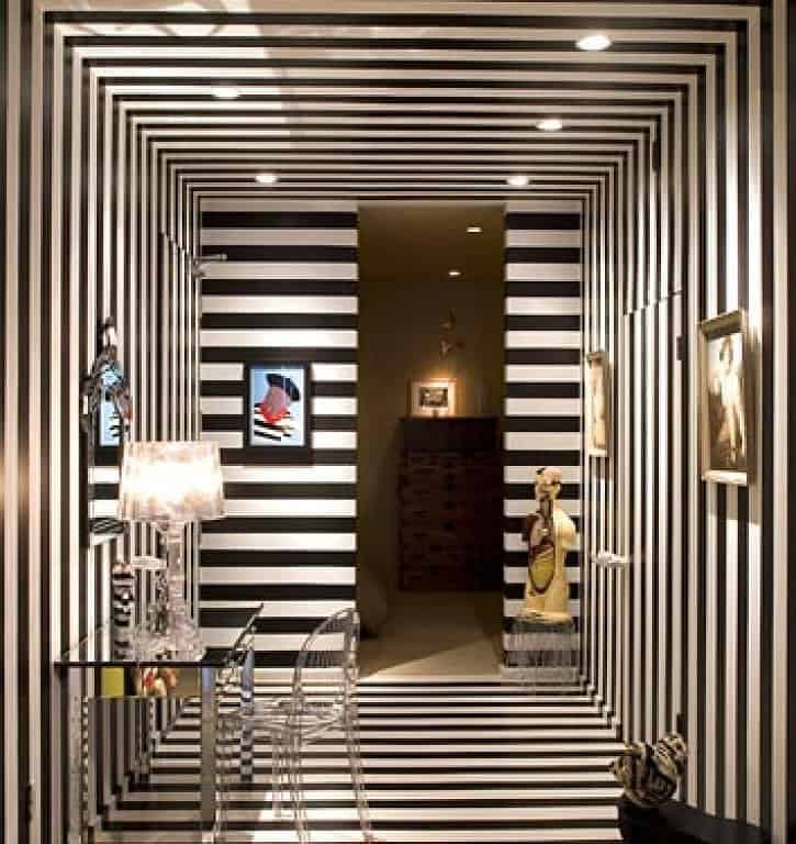 20 Elegant and Classy Striped Walls 11