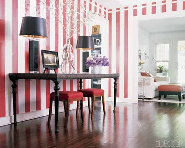 20 Elegant and Classy Striped Walls 14