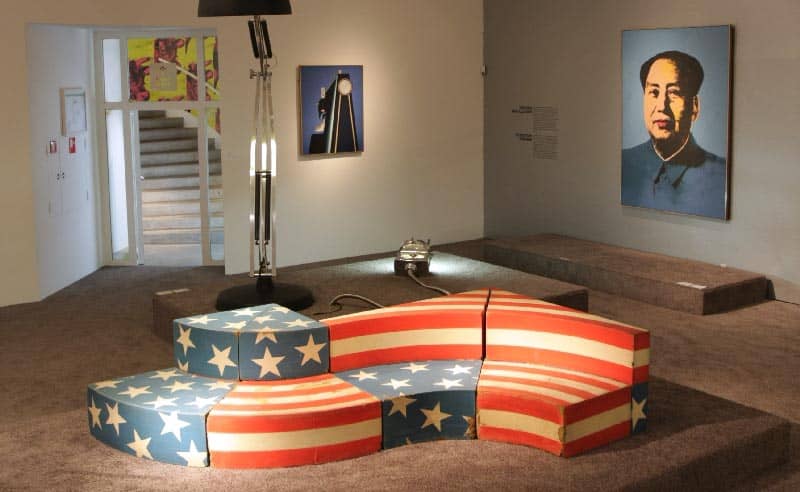 18 Chic Interior Designs Inspired by Pop Art 16