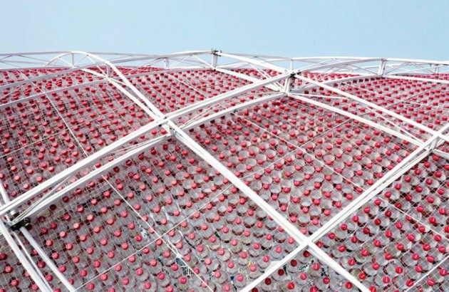 The Cola-Bow by Penda
