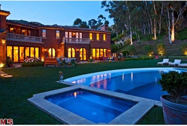 40 Fancy Swimming Pools for Your Home - You Will Want to Have Them Immediately buaia_com