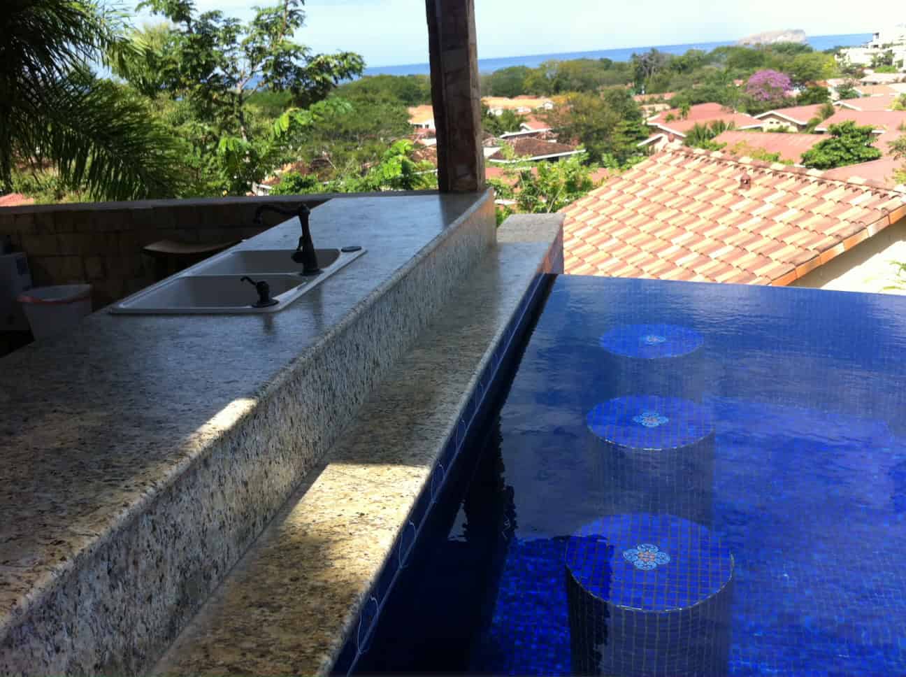 22 Breathtaking Pool-Side Bar Ideas ellisonblog._com